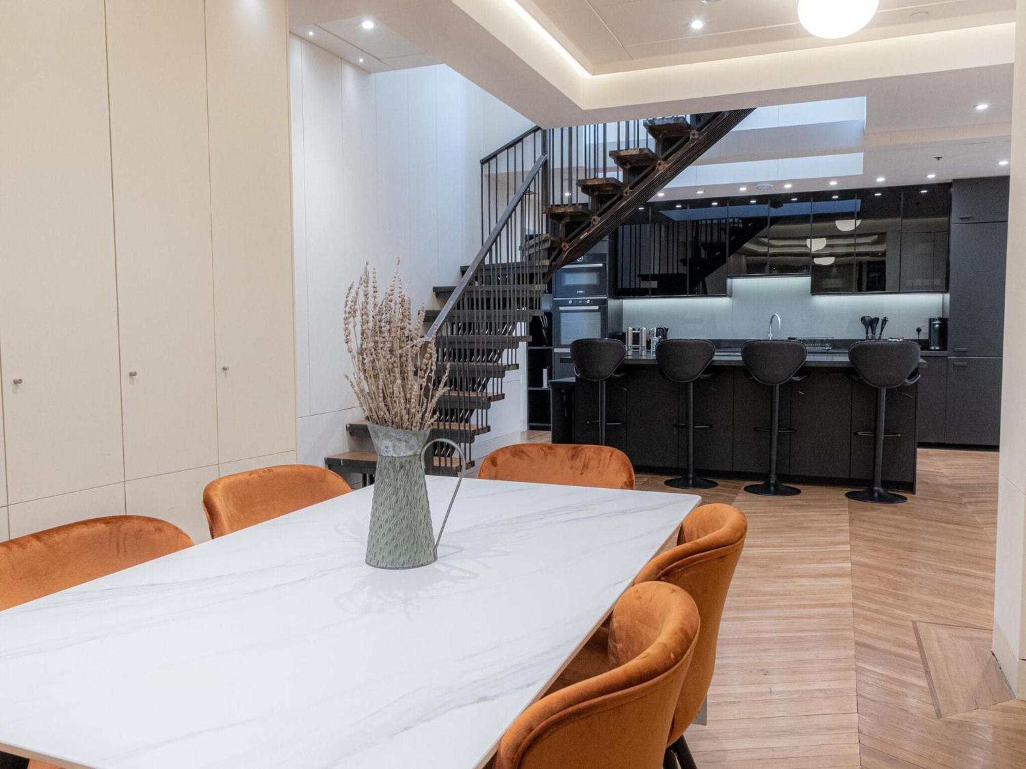Modern Deluxe Five Bedroom House Near Chalk Farm Station By Belvilla Λονδίνο Εξωτερικό φωτογραφία